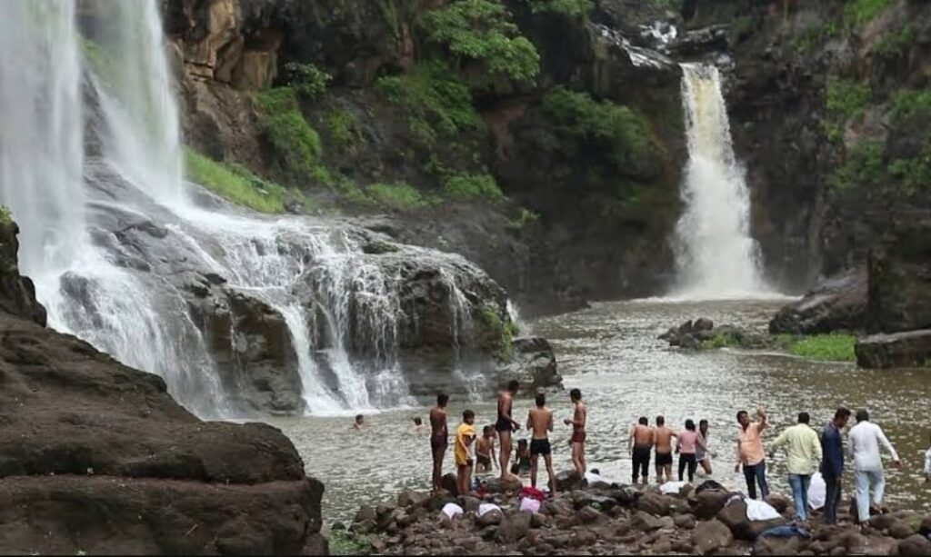 Tourist places in madhya Pradesh